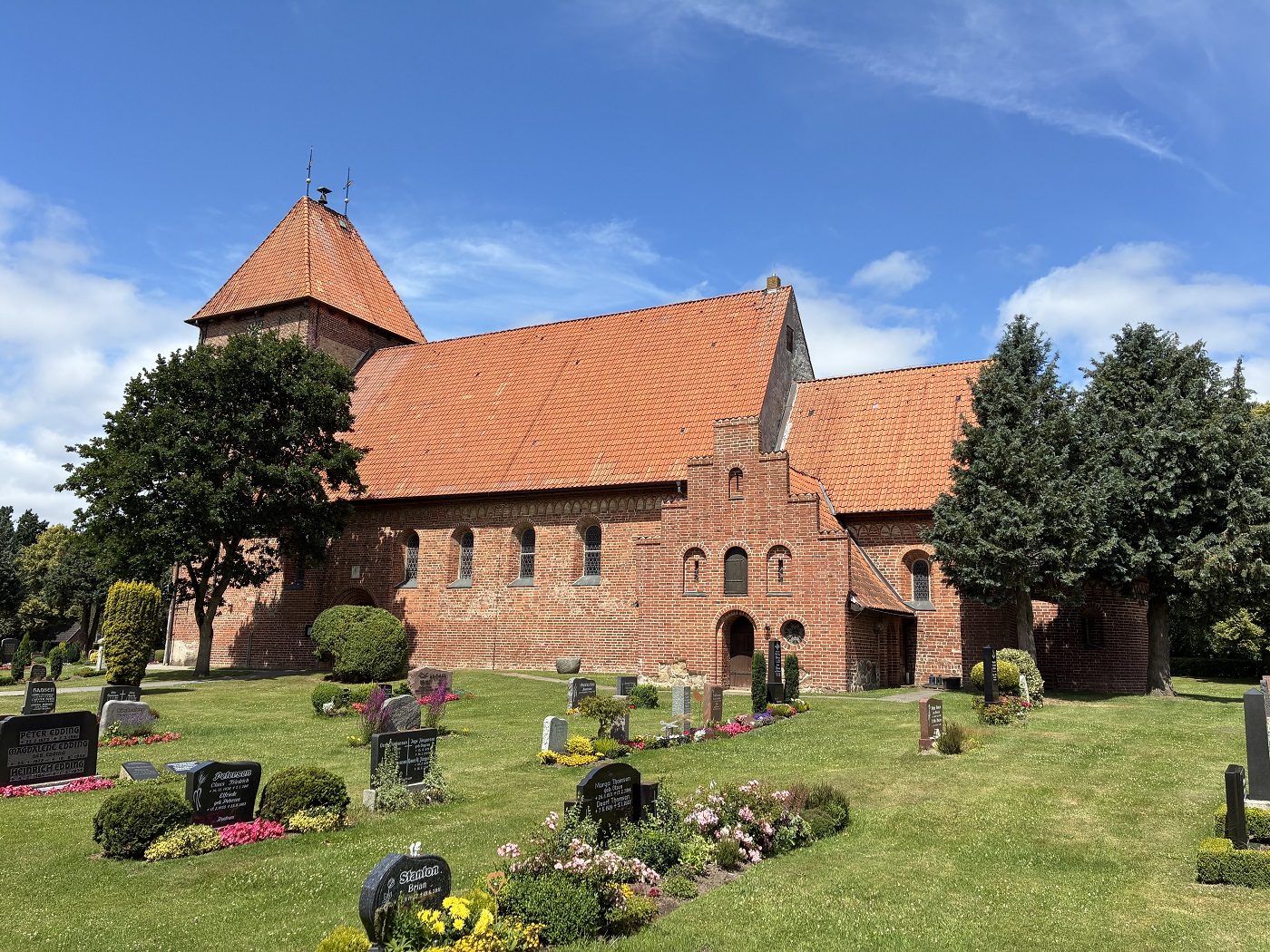 Foto © Pastor Hartwig Freese, Kirchengemeinde Mildstedt Foto © Pastor Hartwig Freese, Kirchengemeinde Mildstedt
